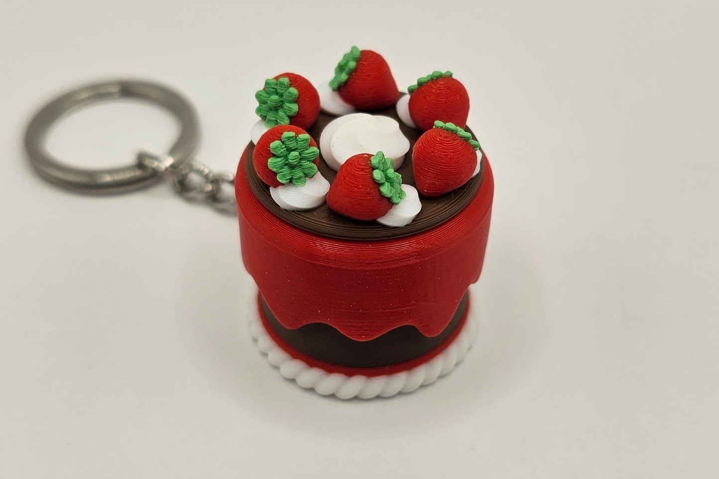 🎂 Porte-Clés Gâteau – Gourmand, Coloré 🍓