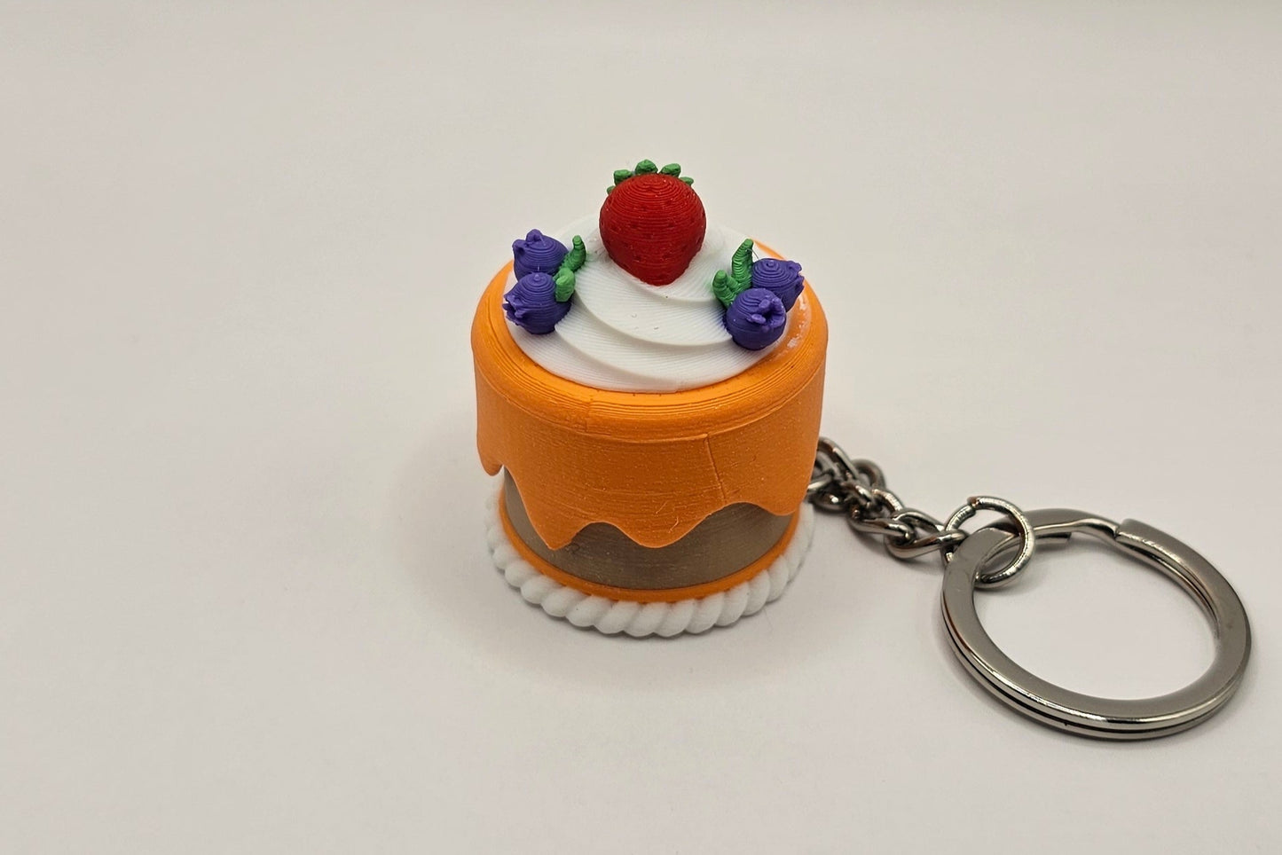 🎂 Porte-Clés Gâteau – Gourmand, Coloré 🍓