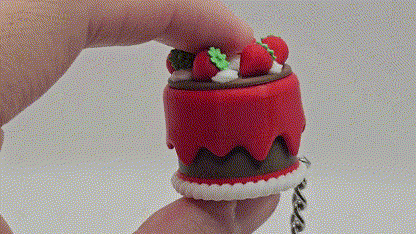 🎂 Porte-Clés Gâteau – Gourmand, Coloré 🍓